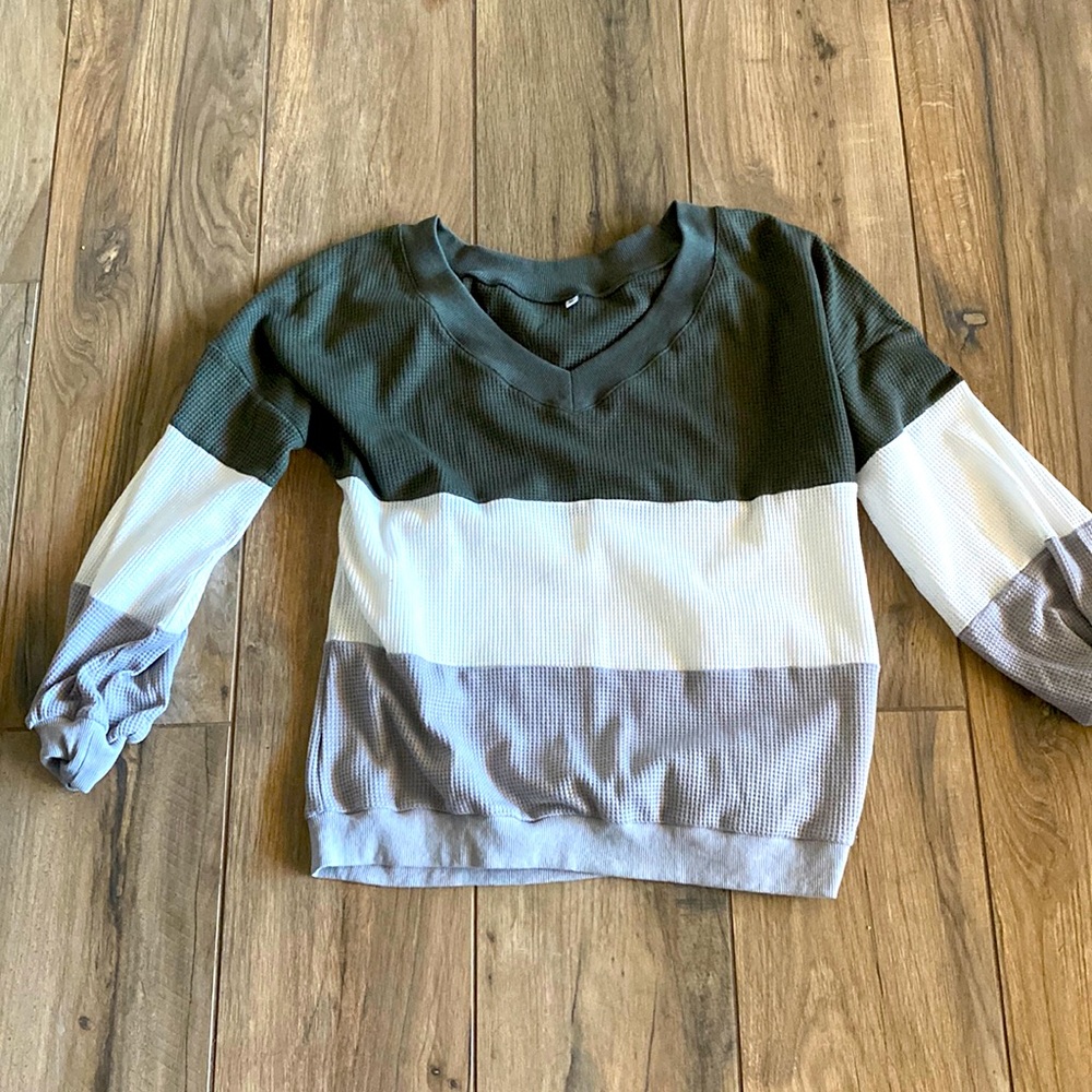 Olive green stripped thermal top